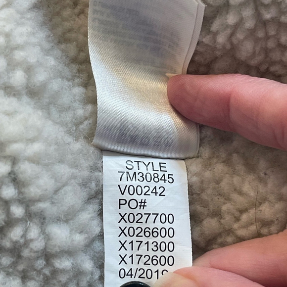 Lucky Brand Sherpa-Lined Plaid Flannel Jacket - Blue and Gray, Size Men’s Large - Picture 10 of 15